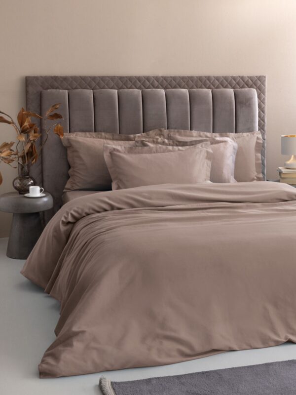 posh_taupe