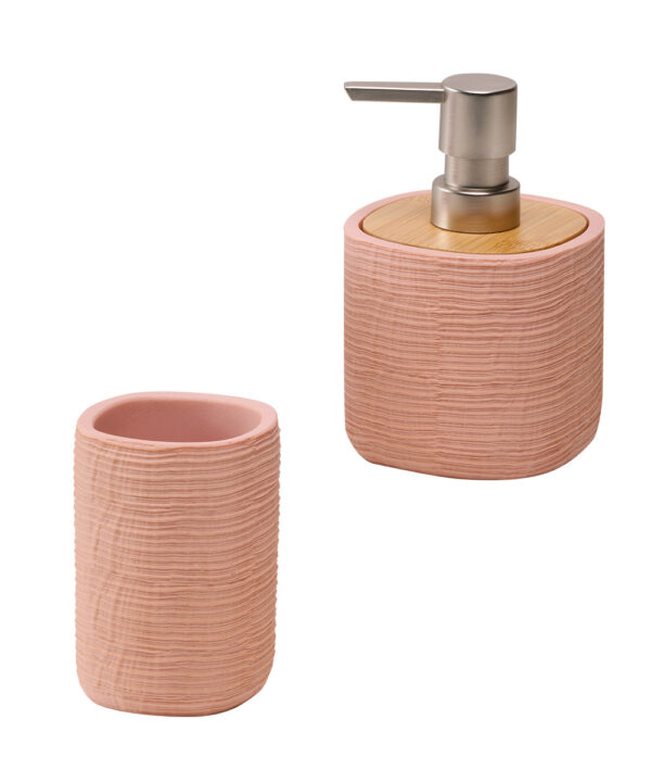 76872