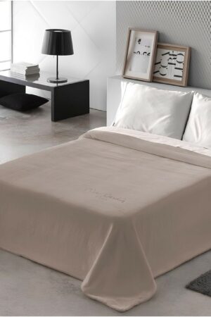 Κουβέρτα Βελουτέ Υπέρδιπλη Nancy Ster 545 Taupe 55 Pierre Cardin